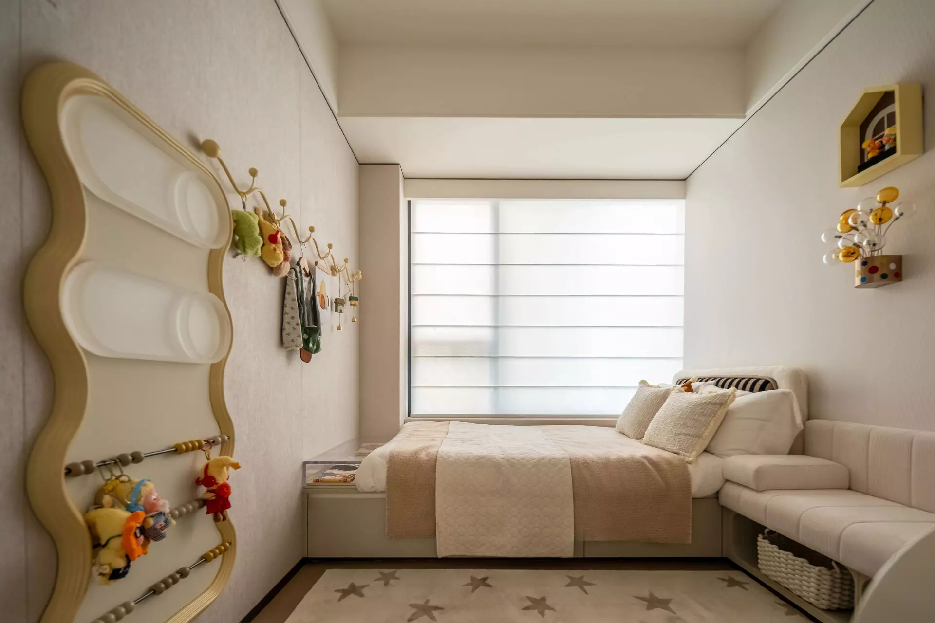 Safe child bedroom cabinetry and integrated learning space