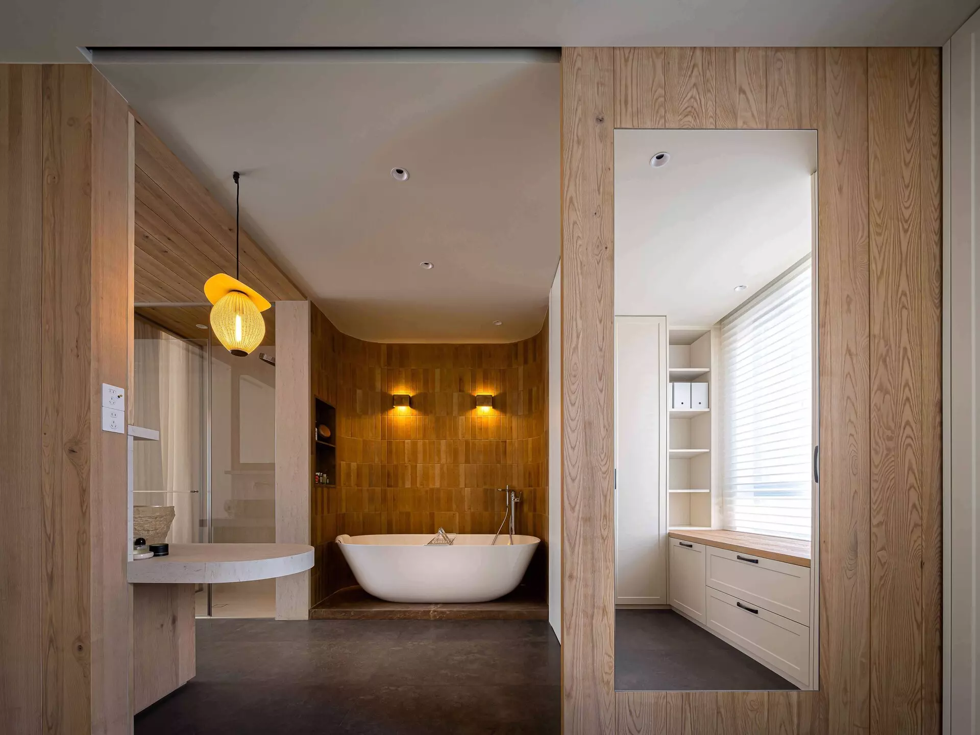 Hopeful Furniture Luxury Whole-house Bedroom Woodwork Detail 22