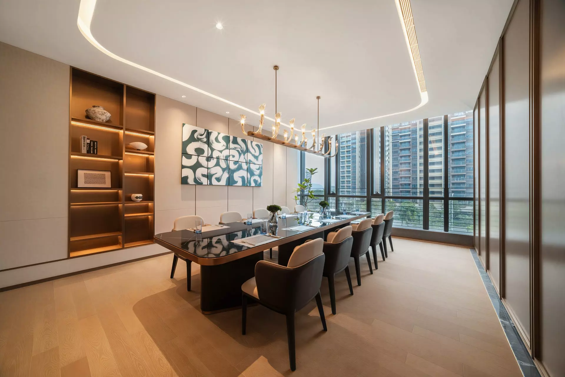 Hotel Luxury Dining Room Wooden Ceiling and Wall Panels