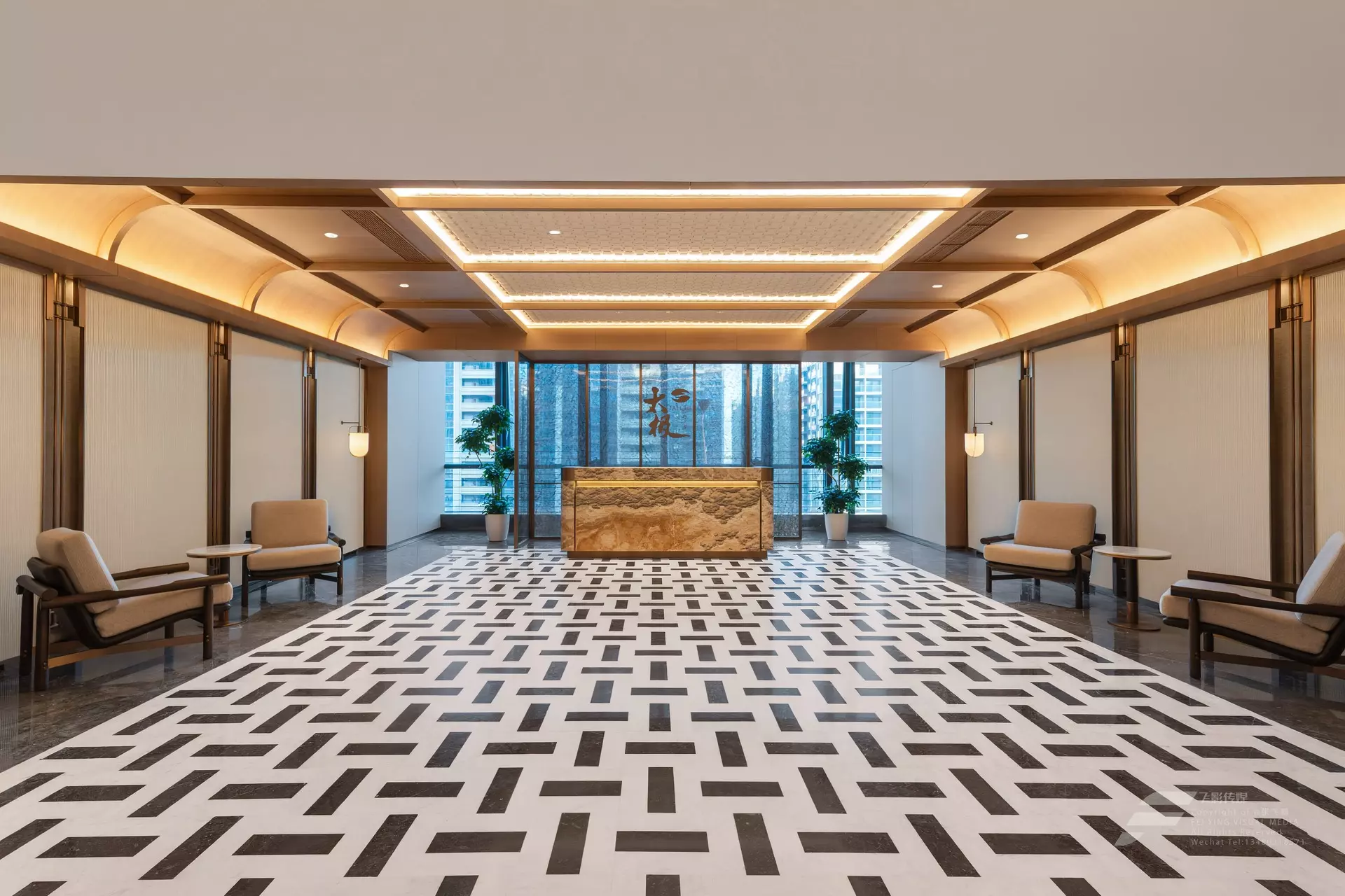 Shenzhen Grand Skylight Hotel Dining Area Custom Fit-out