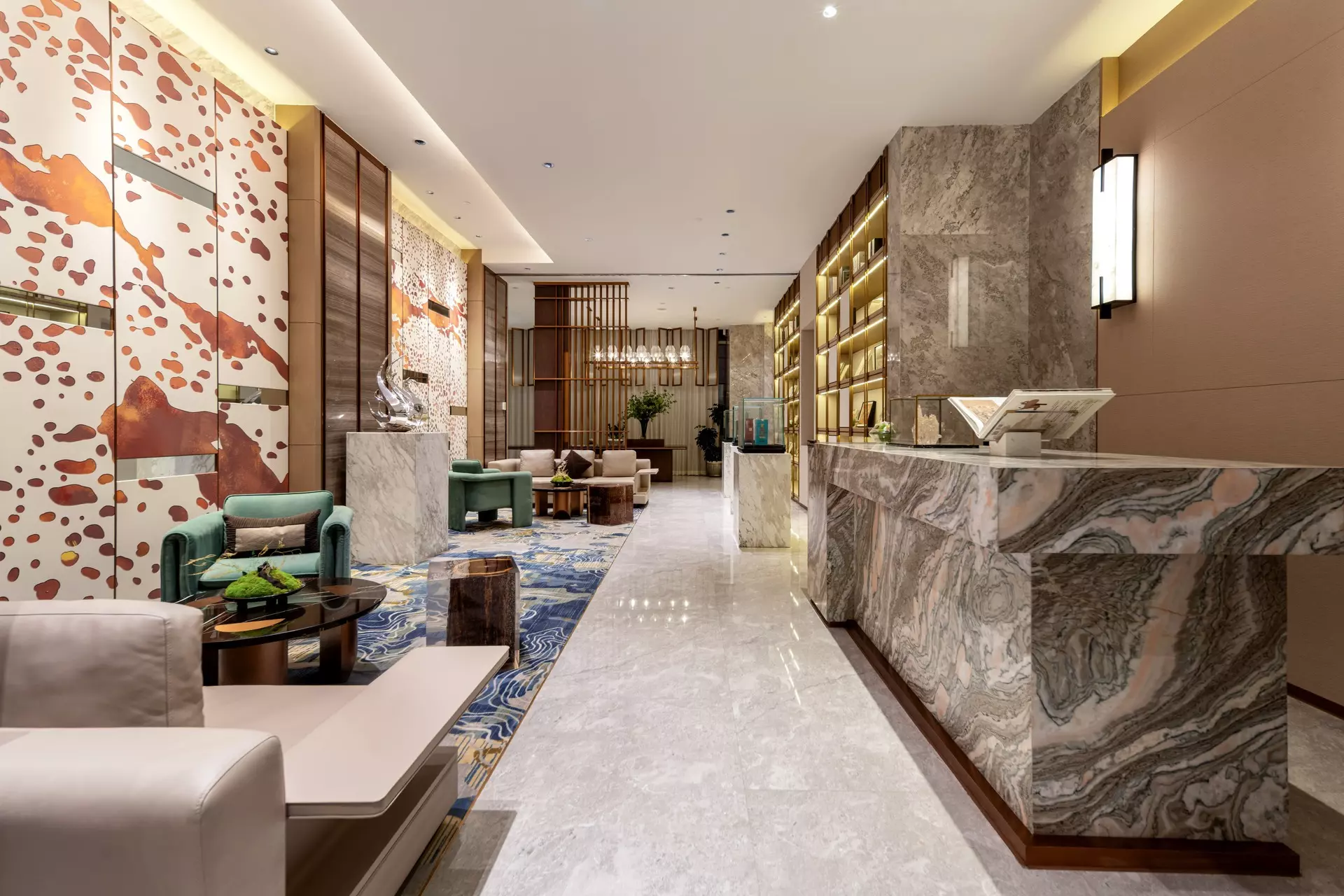 Contemporary Oriental wood veneer columns and wall paneling by HaoFengHeJu
